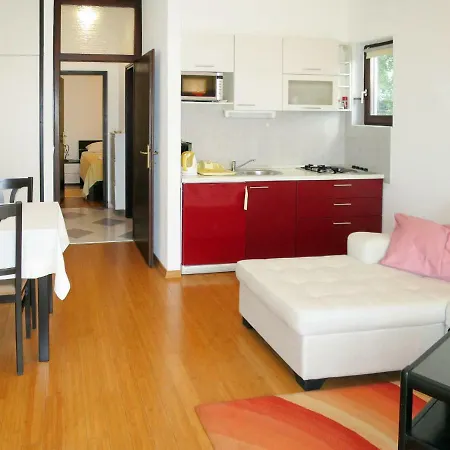 Haus Rosanda 406s * Pakoštane